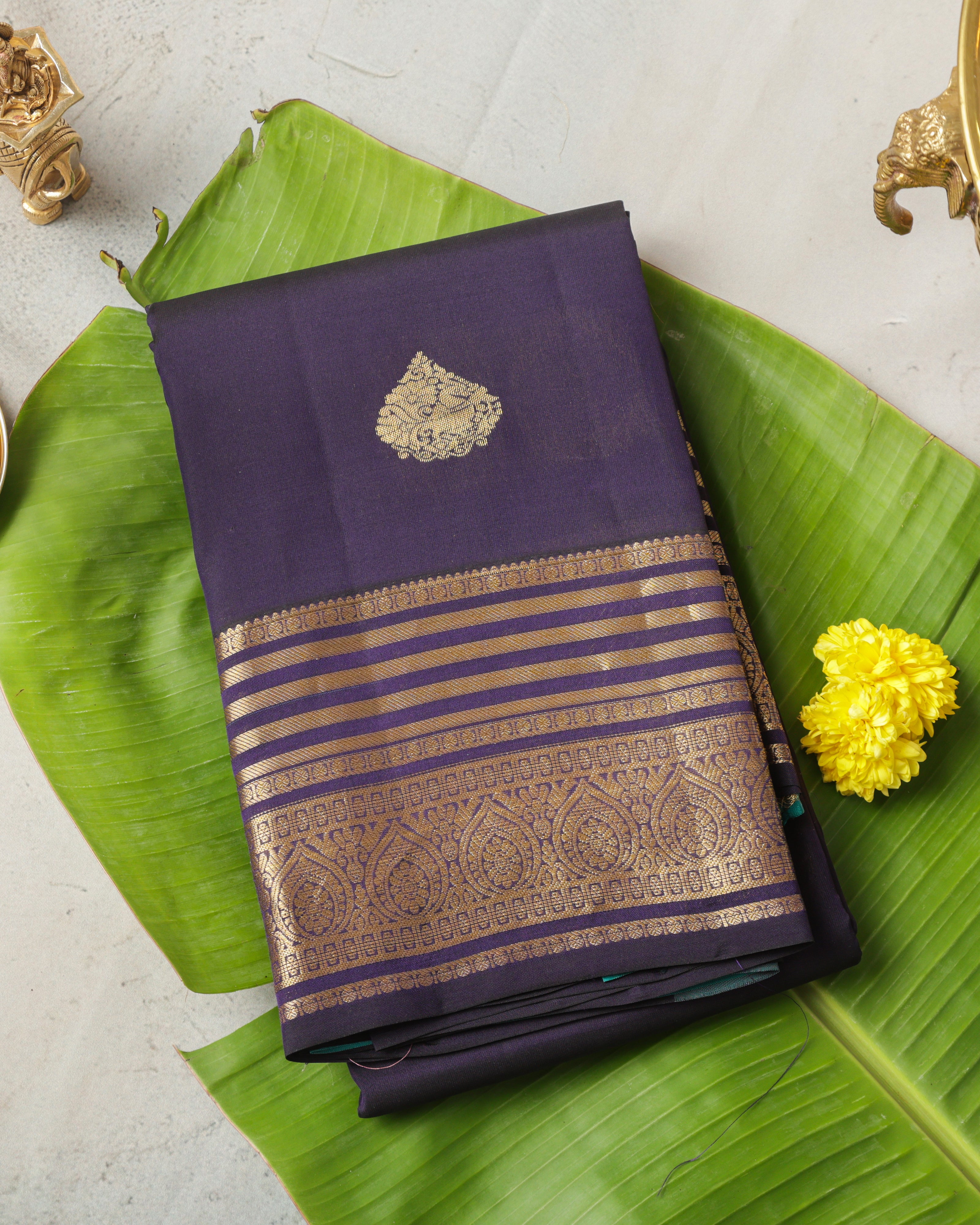 Kanchipuram Half Mix Silk Saree – Navy Blue with Contrast Pallu & Golden Zari