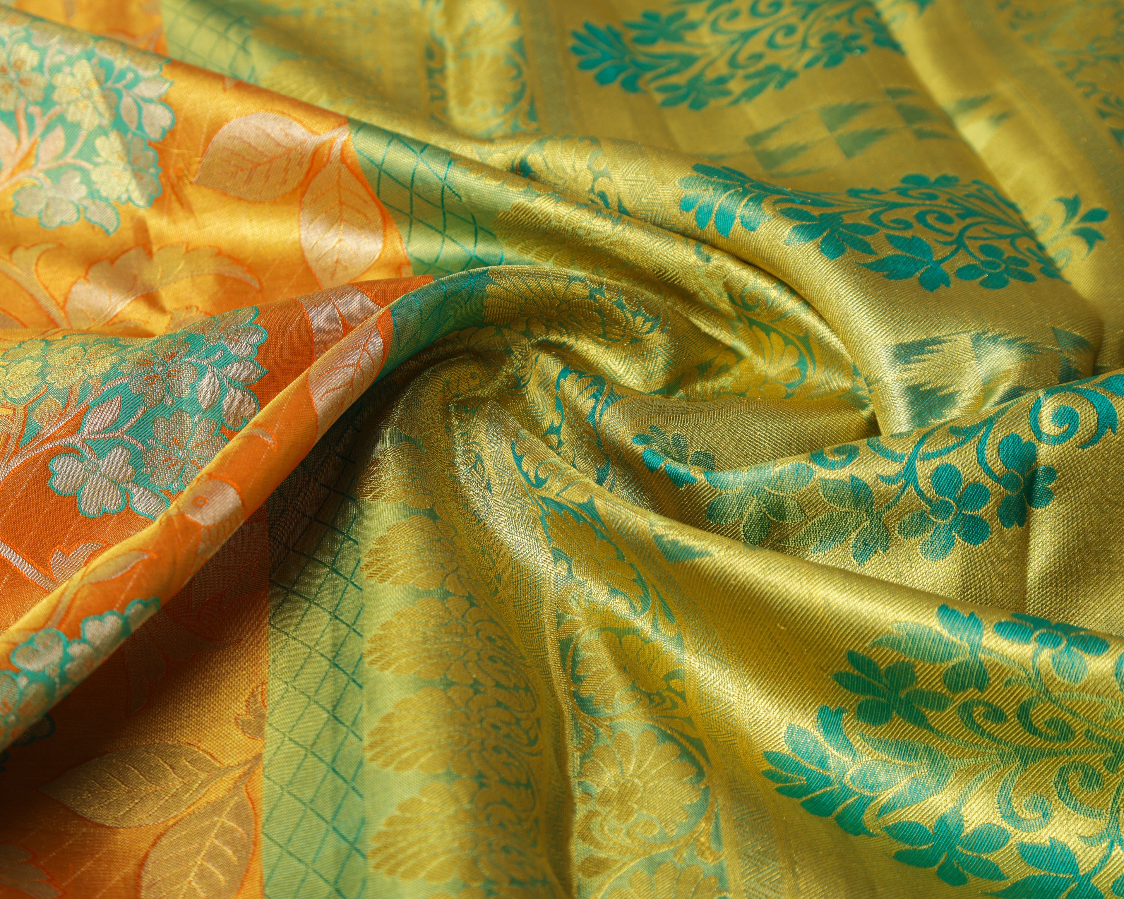 Kanchipuram Tissue Pure Silk Saree – Multicolour Tree Butta Bridal with Golden Zari