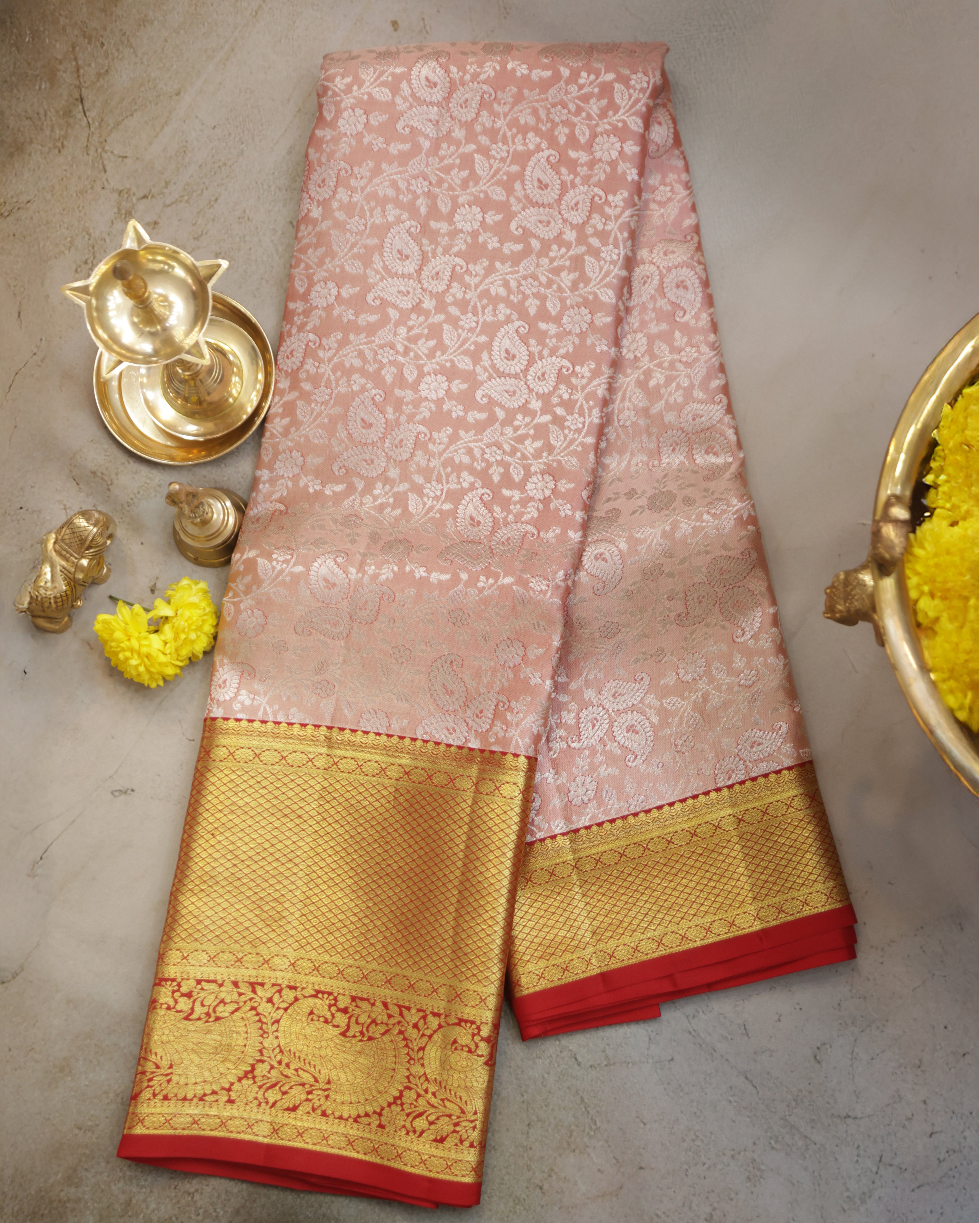 Kanchipuram Pure Silk Bridal Saree – Cream & Red Dual Shade