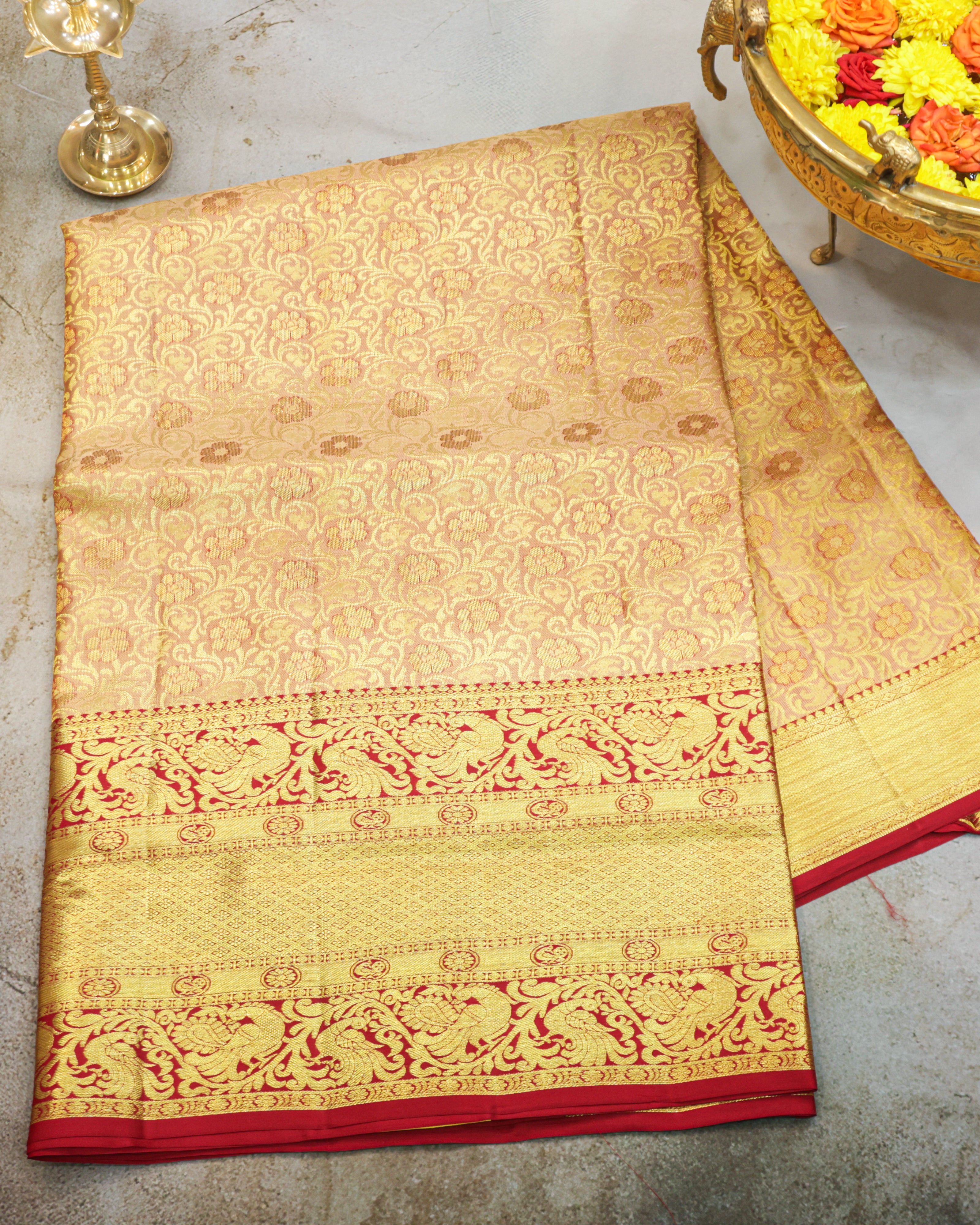 Classic Kanchipuram Bridal Silk Saree in Cream & Red