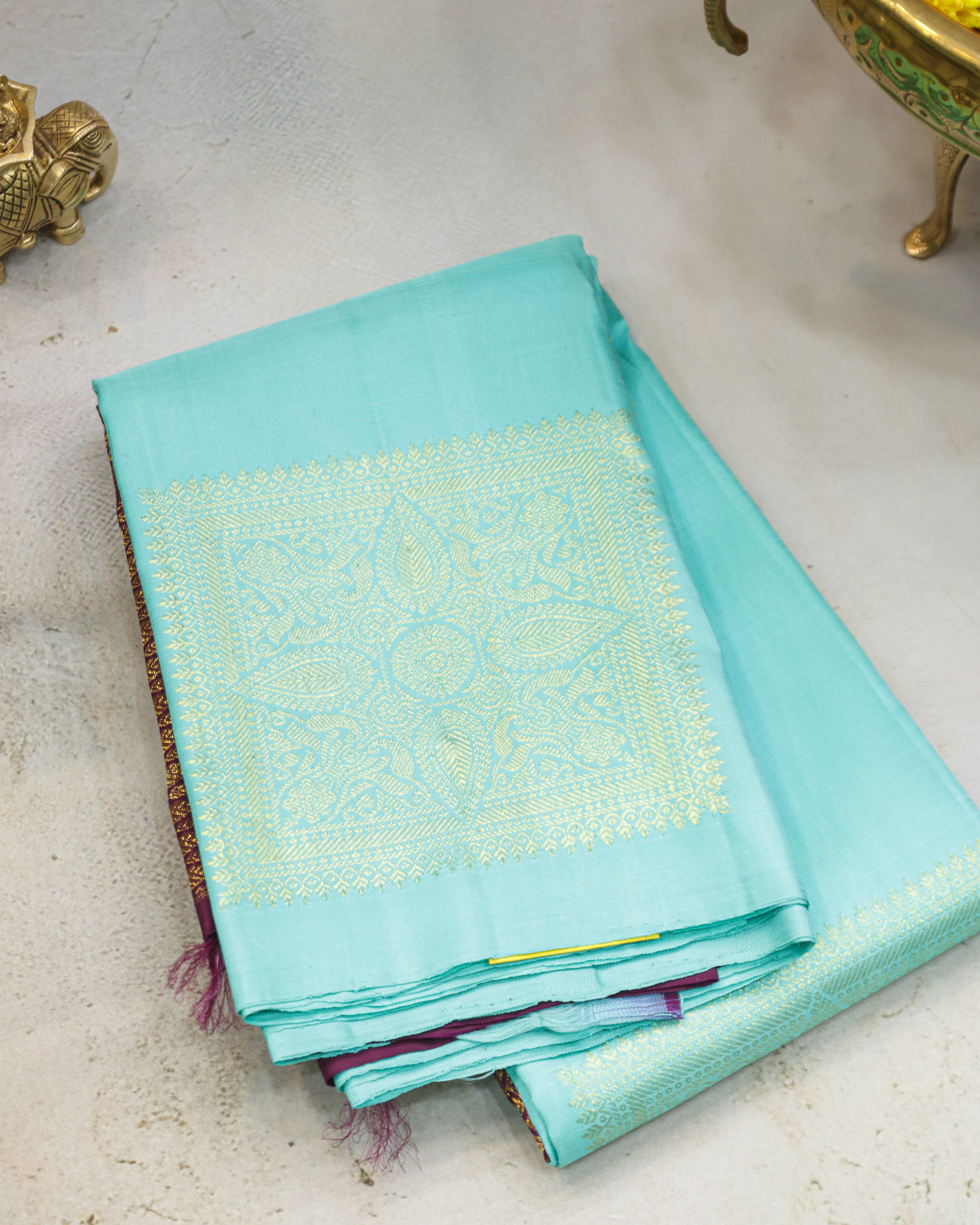 Kanchipuram Pure Silk Saree in Sea Green & Wine with Golden Zari