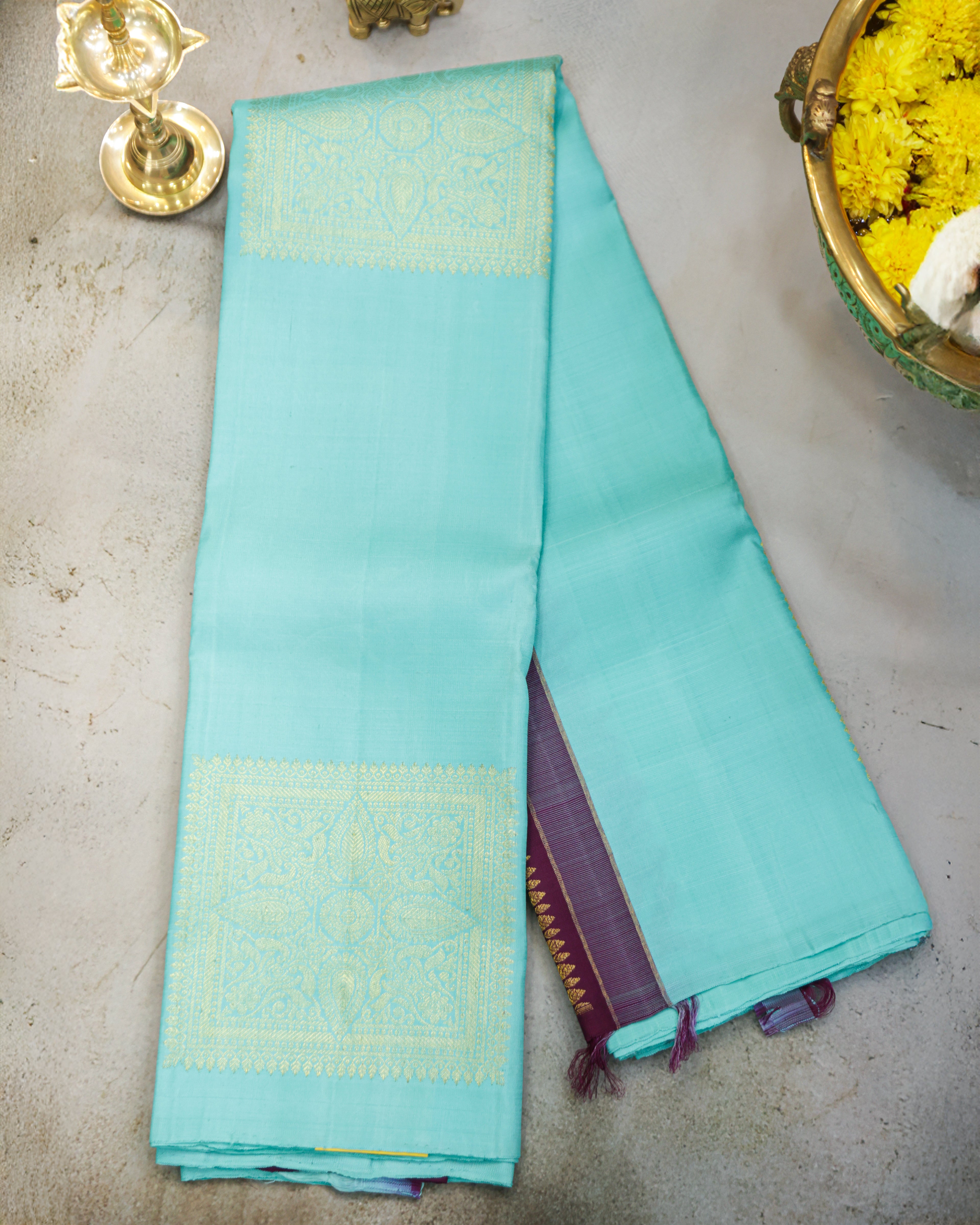 Kanchipuram Pure Silk Saree in Sea Green & Wine with Golden Zari