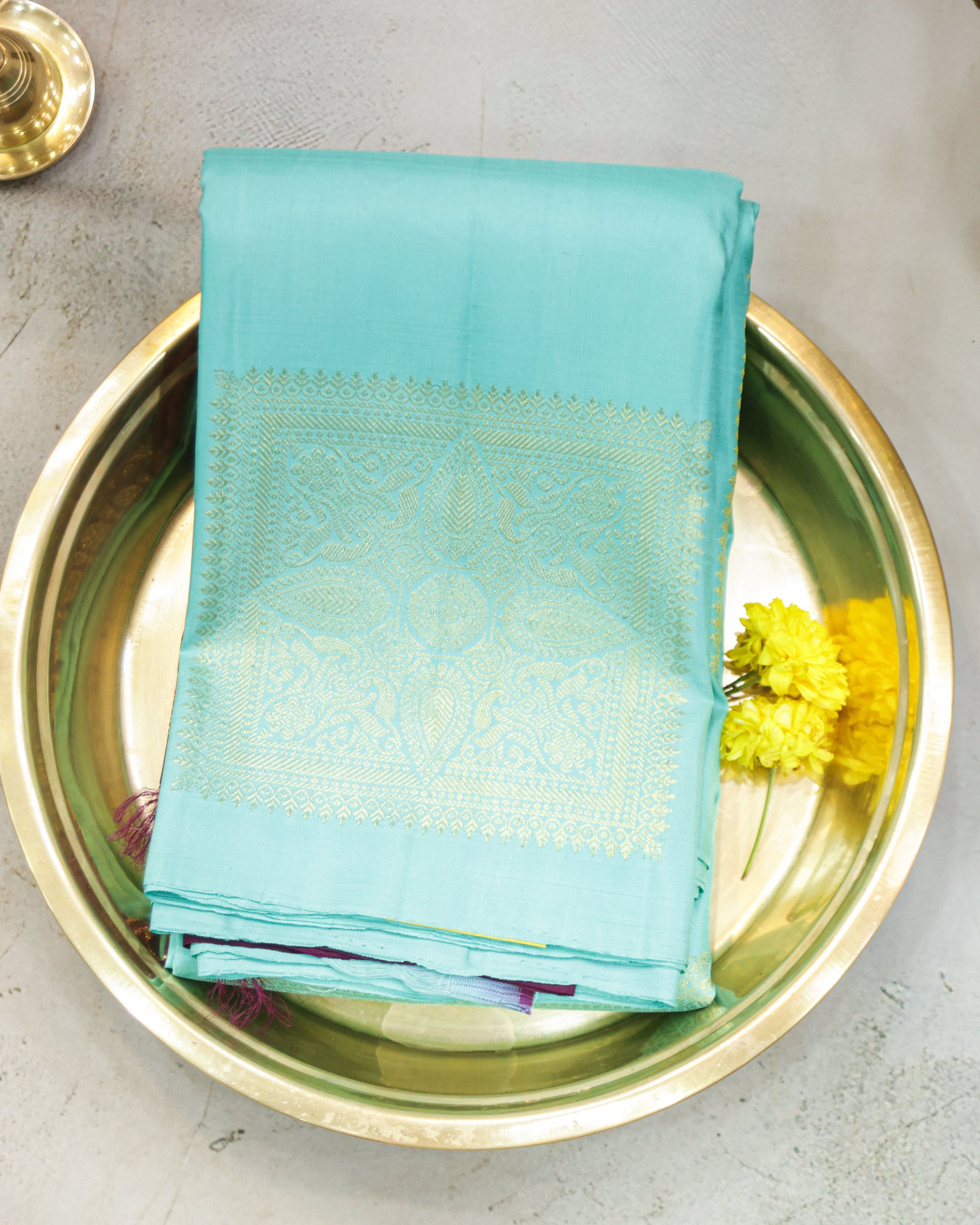 Kanchipuram Pure Silk Saree in Sea Green & Wine with Golden Zari