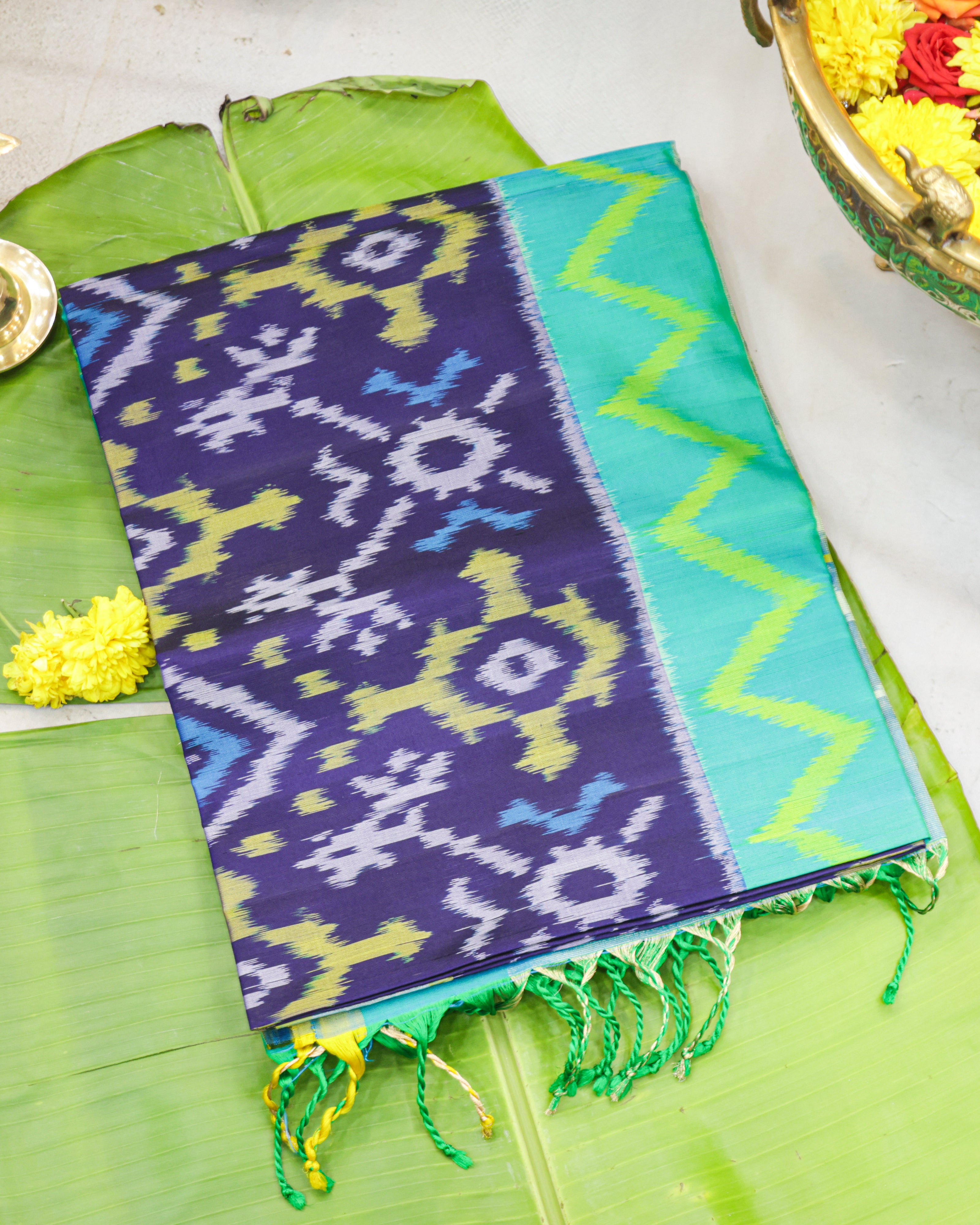 Pochampalli Pure Silk Waves Saree in Blue & Green