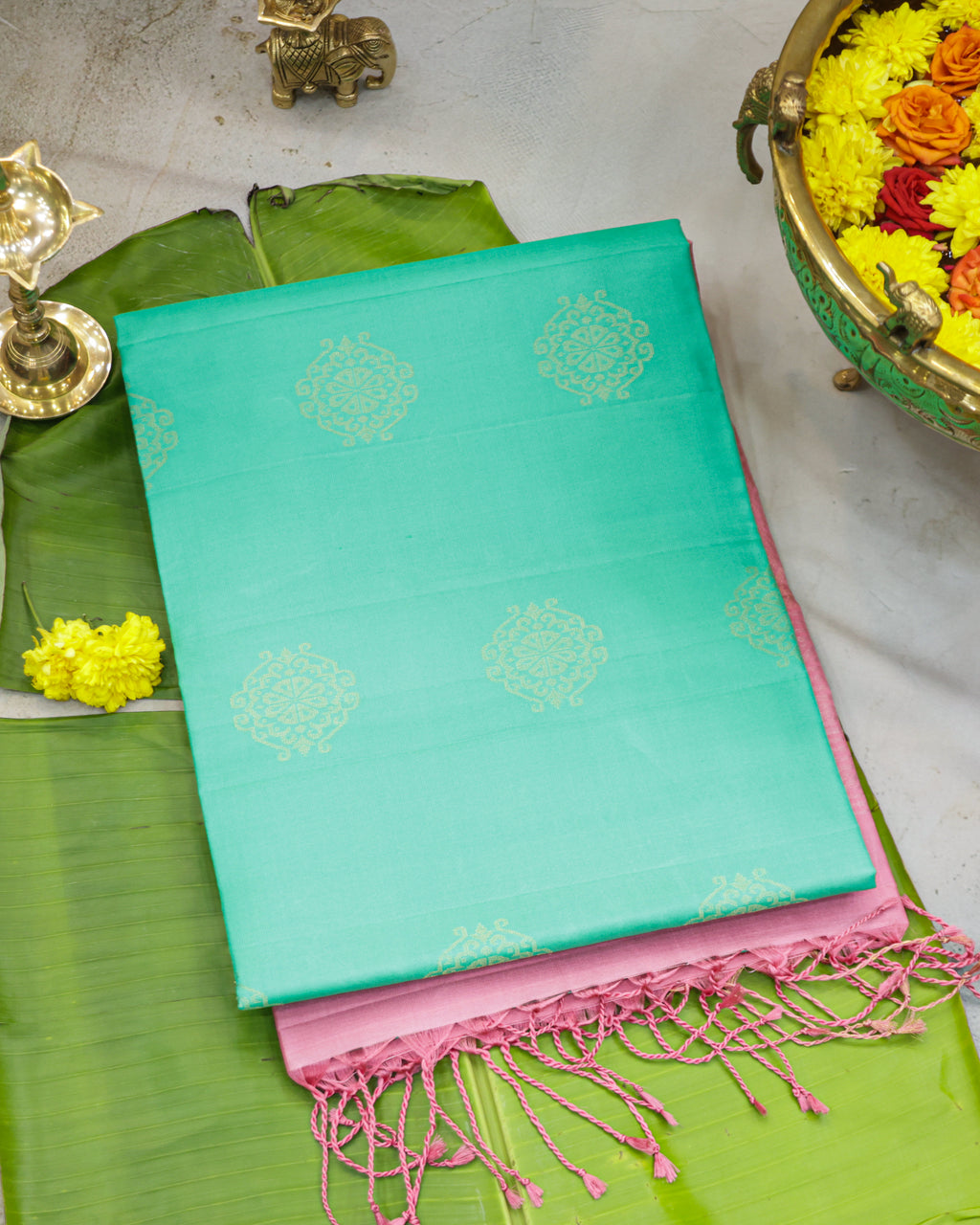 Kanchipuram Pastel Green & Pink Soft Silk Saree with Butta Border