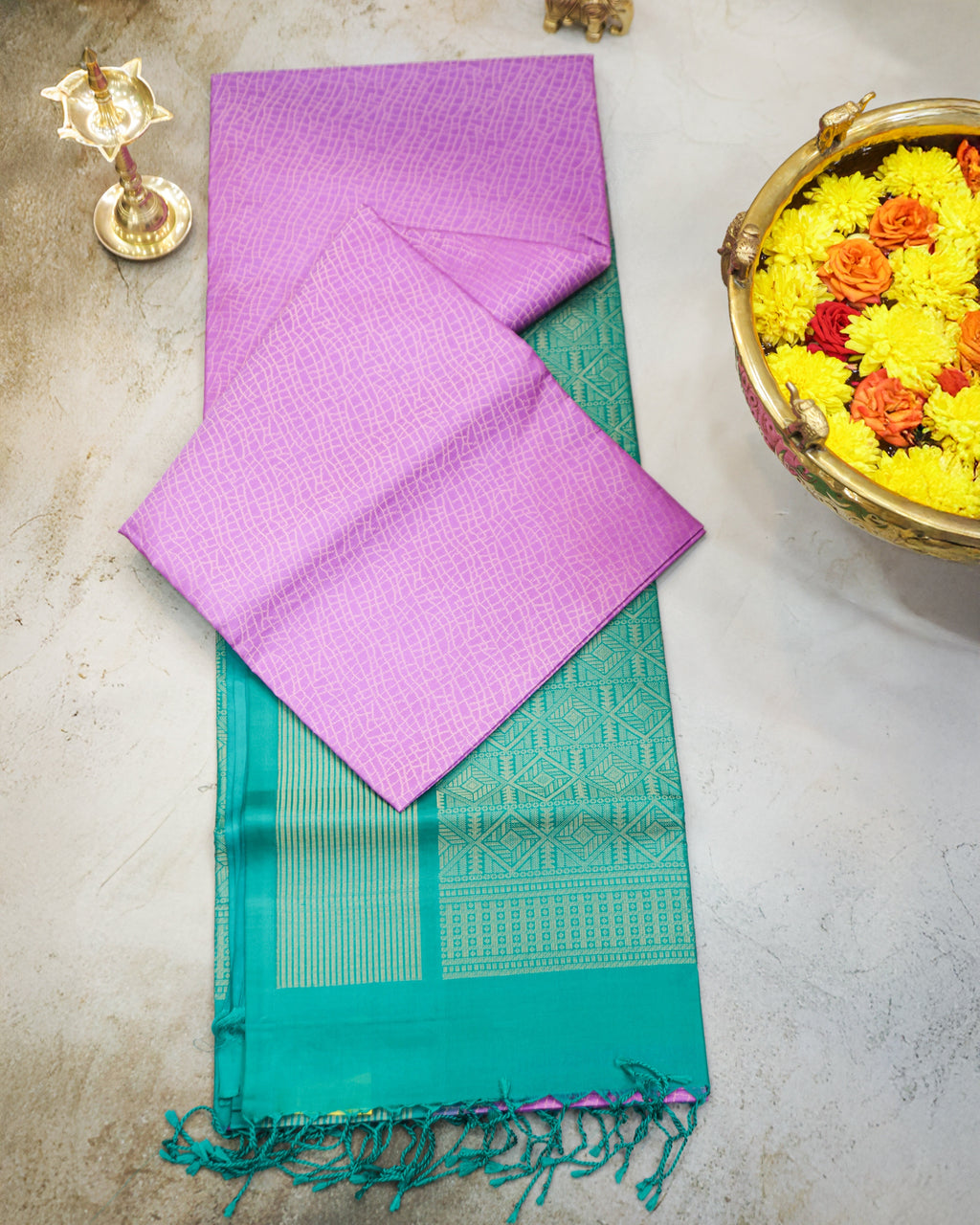 Kanchipuram Lavender & Green Geometric Pure Soft Silk Saree