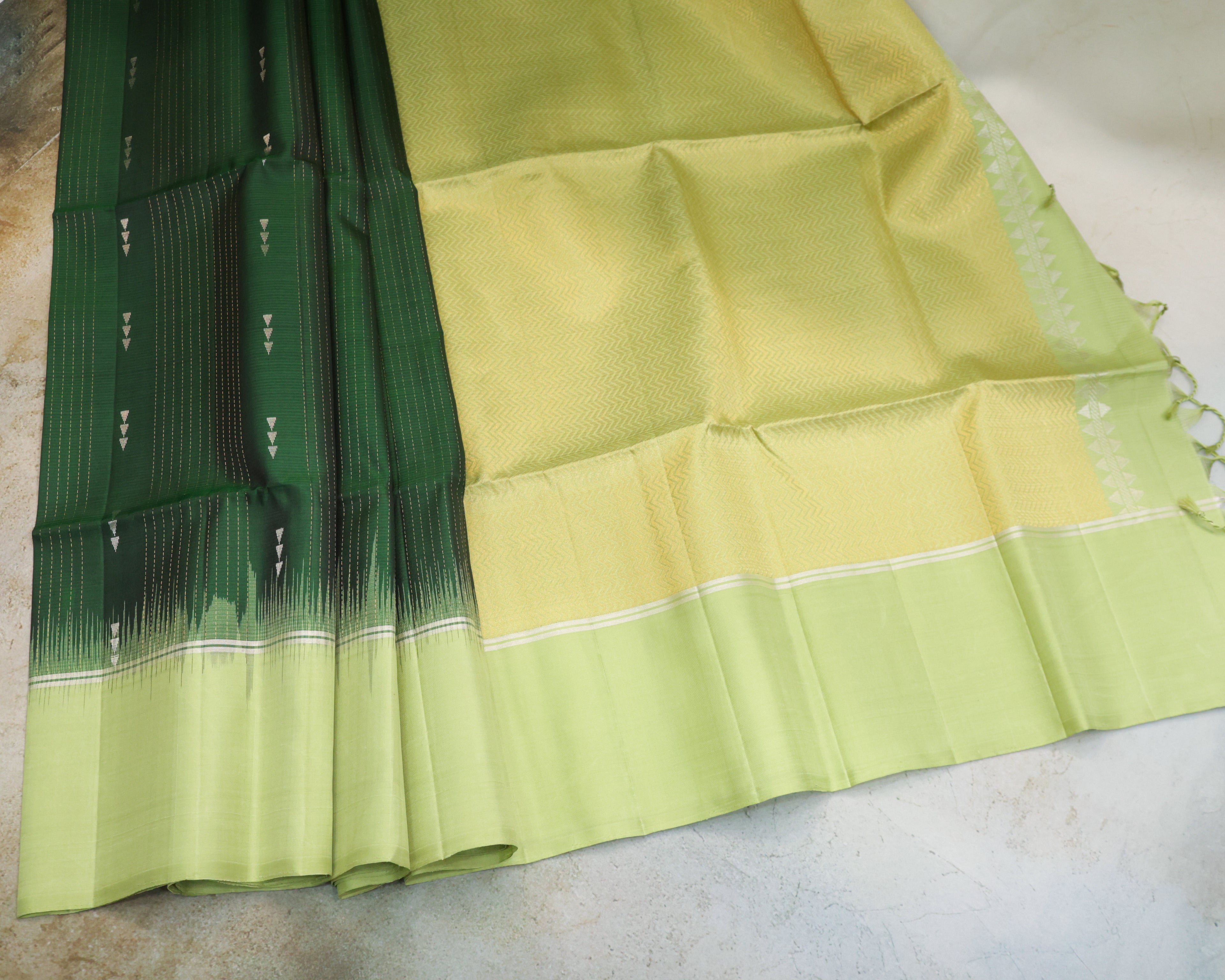 Kanchipuram Bottle Green & Pista Green Soft Silk Saree