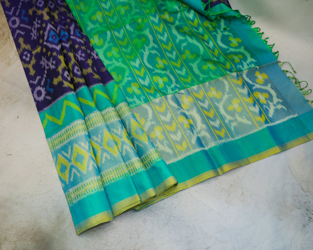 Pochampalli Pure Silk Waves Saree in Blue & Green