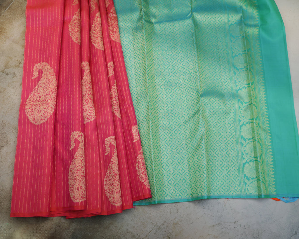 Kanchipuram Zari Lines Borderless Pure Silk Saree