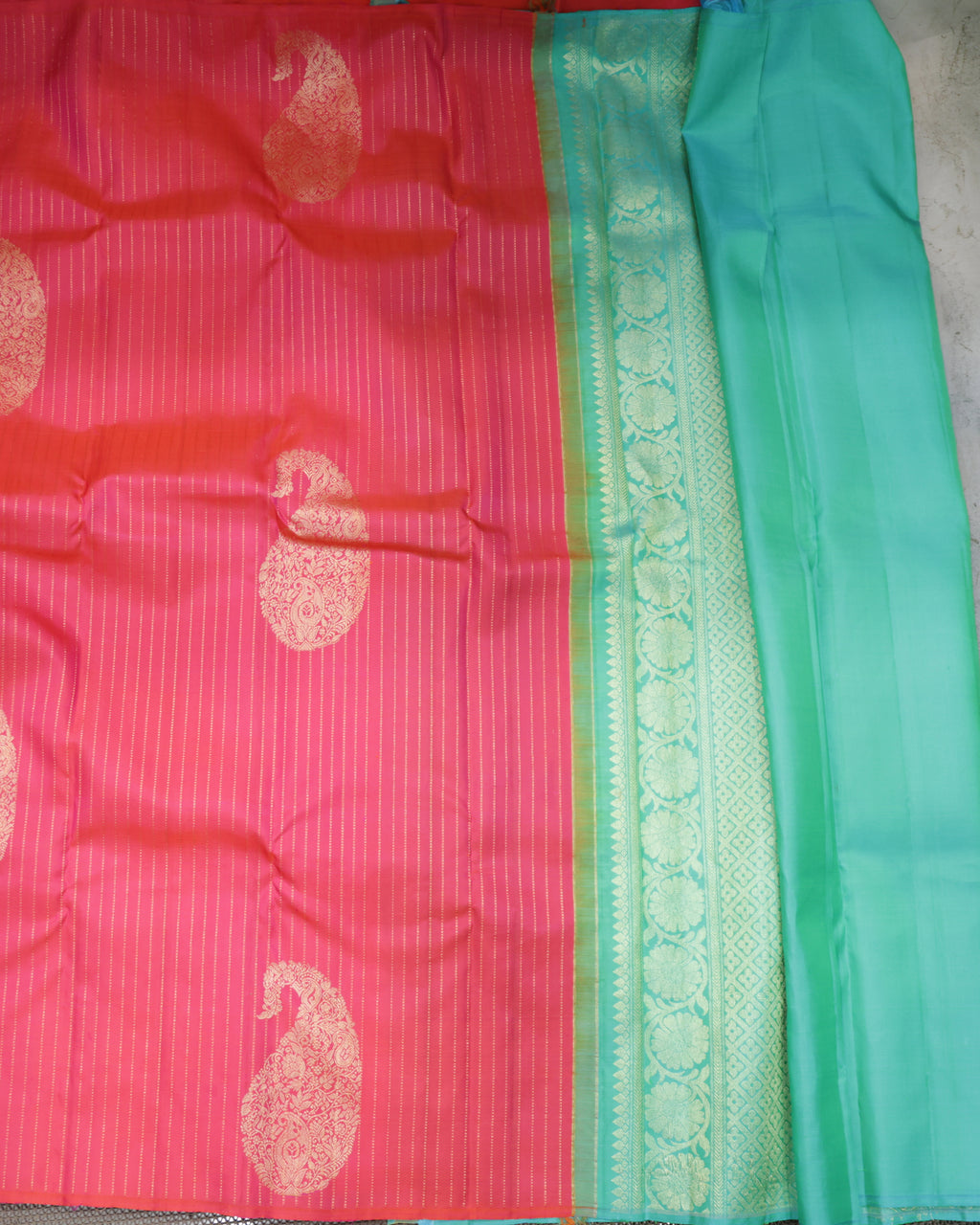 Kanchipuram Zari Lines Borderless Pure Silk Saree