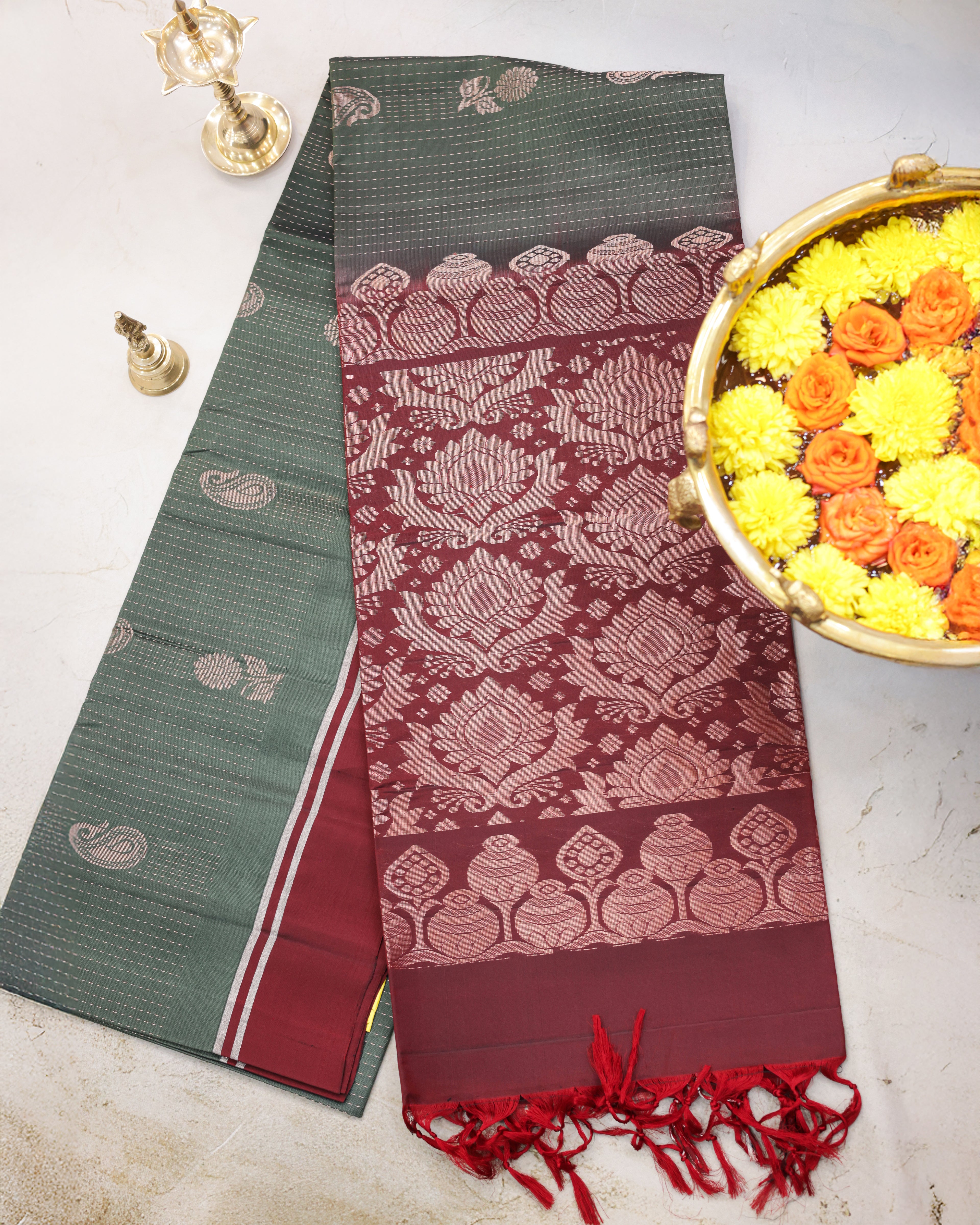 Kanchipuram Raindrop Golden Soft Silk Saree