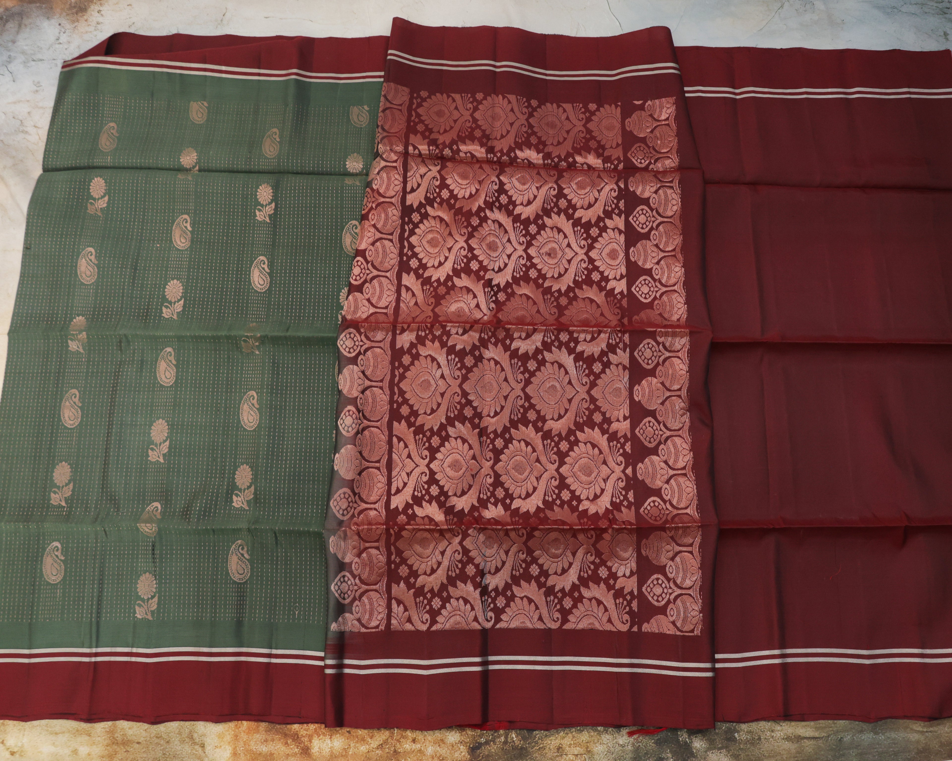 Kanchipuram Raindrop Golden Soft Silk Saree