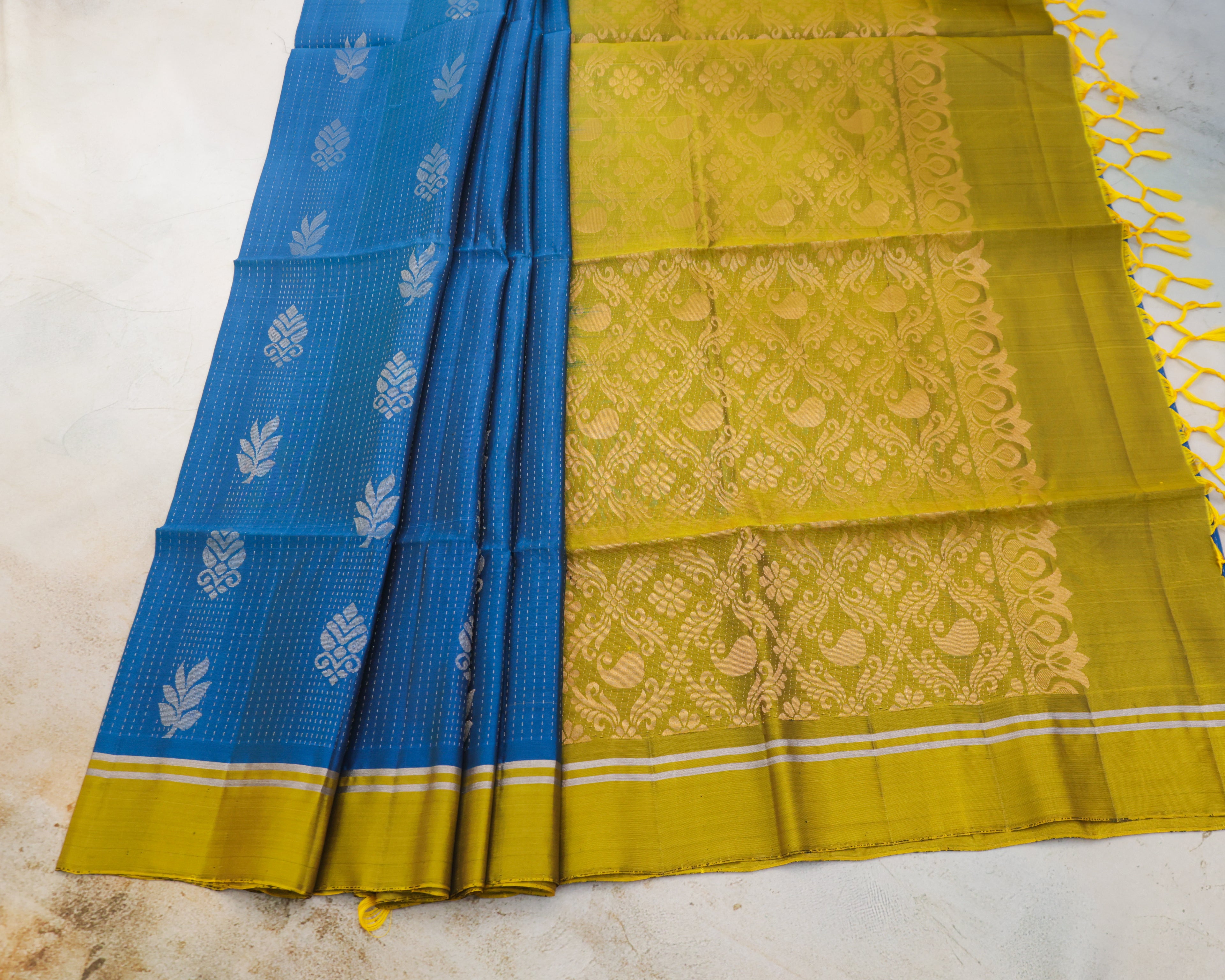Kanchipuram Rain Drop Golden Soft Silk Saree