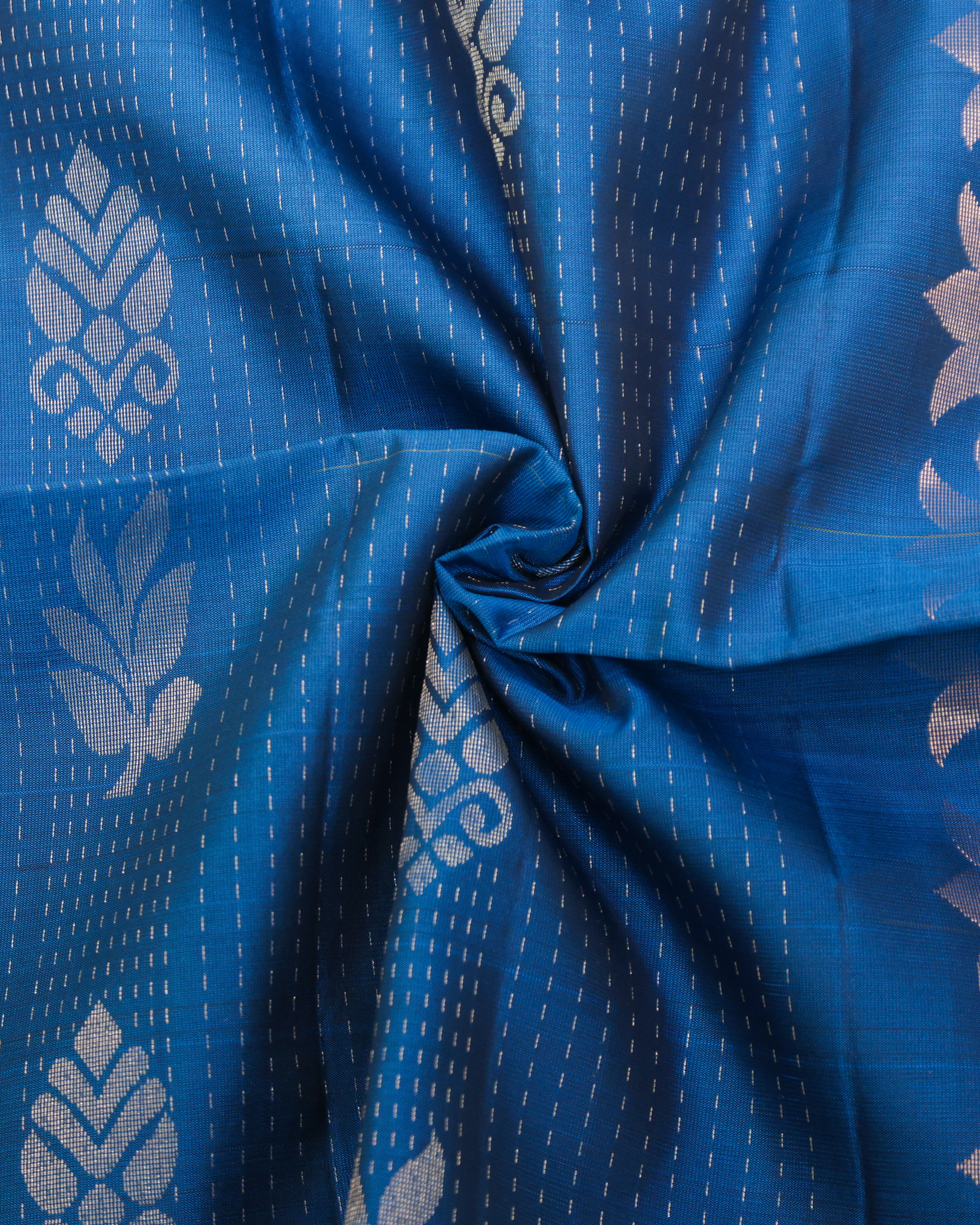 Kanchipuram Rain Drop Golden Soft Silk Saree