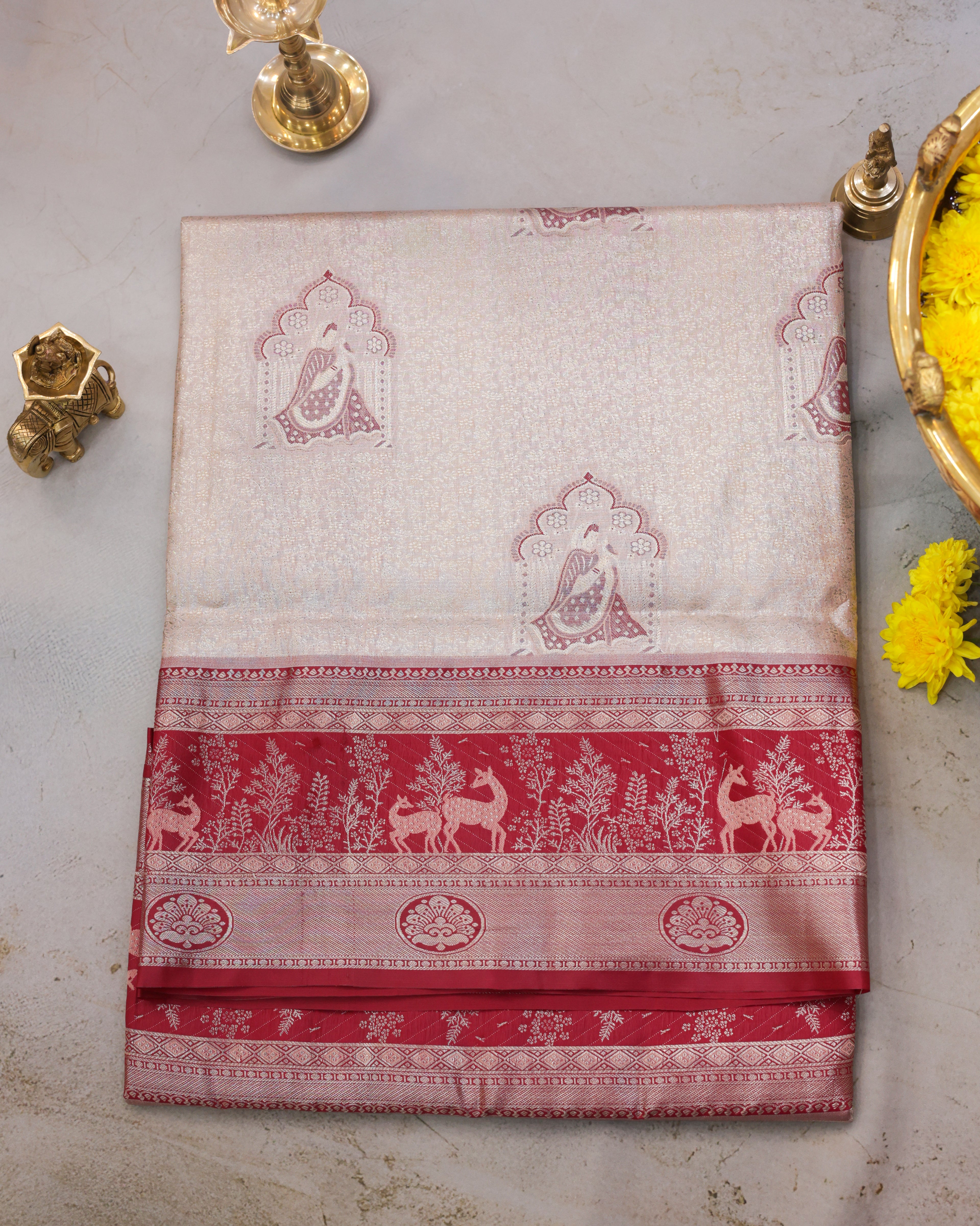 Kanchipuram Tissue Pallaikilo Pellikuthuru Saree – Pastel Sandalwood