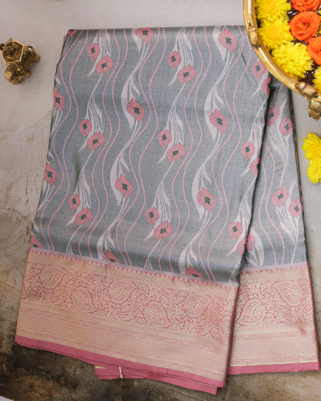 Kanchipuram Tissue Saree with Crepers Design in Green Golden Tones